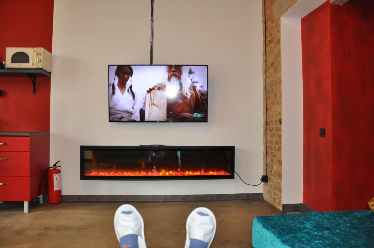 Apartment Arena City Loft Kiev Bagian luar foto