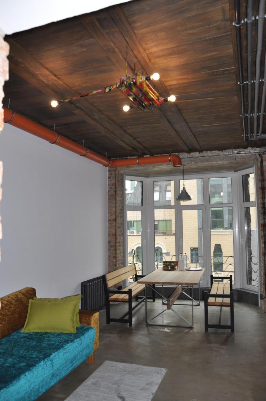 Apartment Arena City Loft Kiev Bagian luar foto