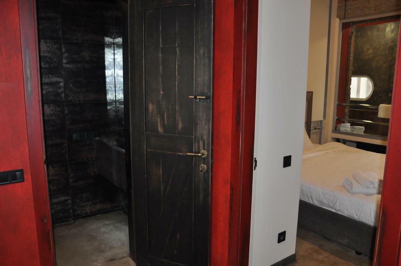 Apartment Arena City Loft Kiev Bagian luar foto